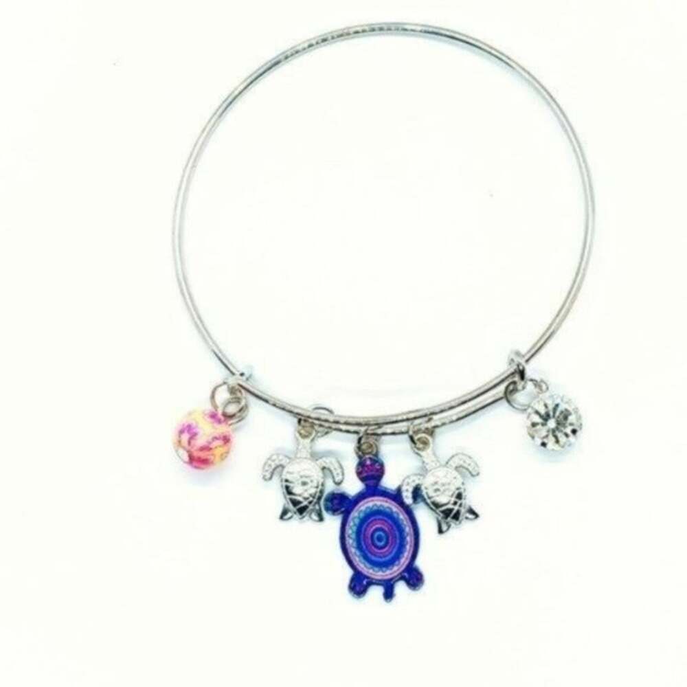 Beaded Sea Turtle Charm Colorful Bangle Bracelet